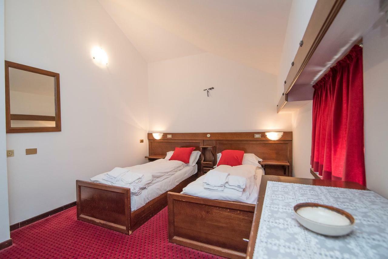 Locanda Ai Dogi Pieve di Cadore Dış mekan fotoğraf